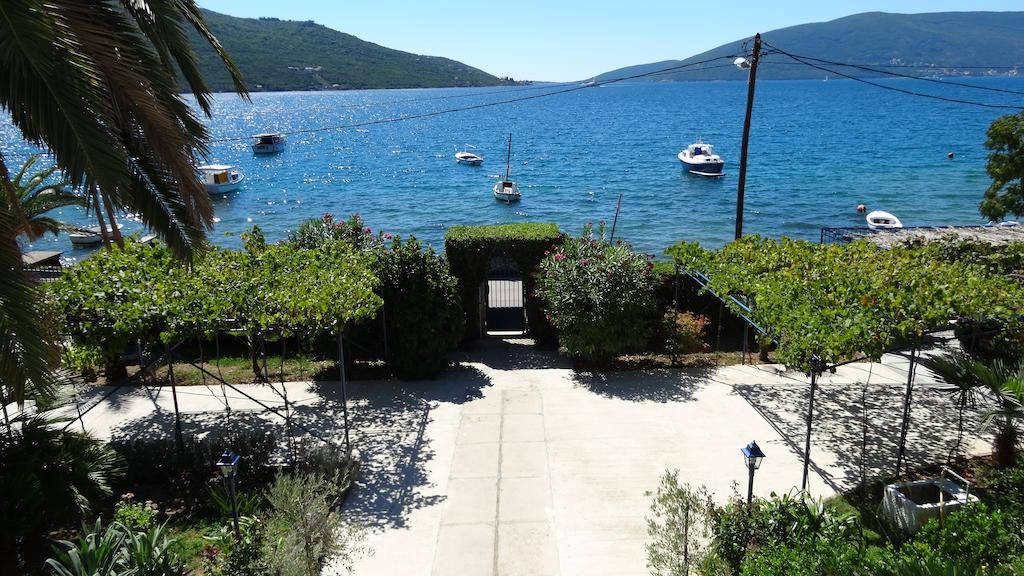 Apartments Odesa Herceg Novi Exteriör bild