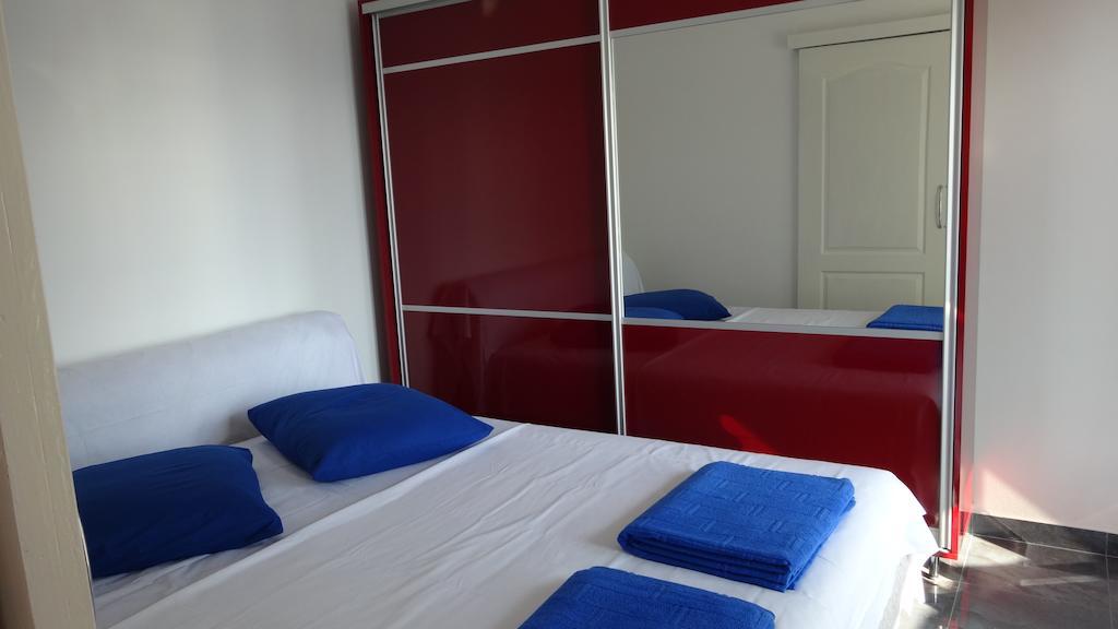 Apartments Odesa Herceg Novi Rum bild