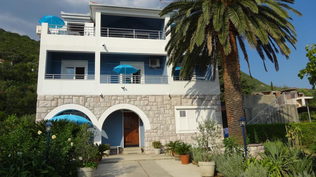 Apartments Odesa Herceg Novi Exteriör bild